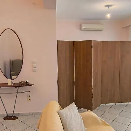 Διαμέρισμα στο Ρίο Πατρών Apartment *