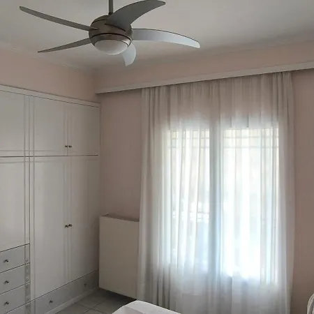 Διαμέρισμα στο Ρίο Πατρών Apartment